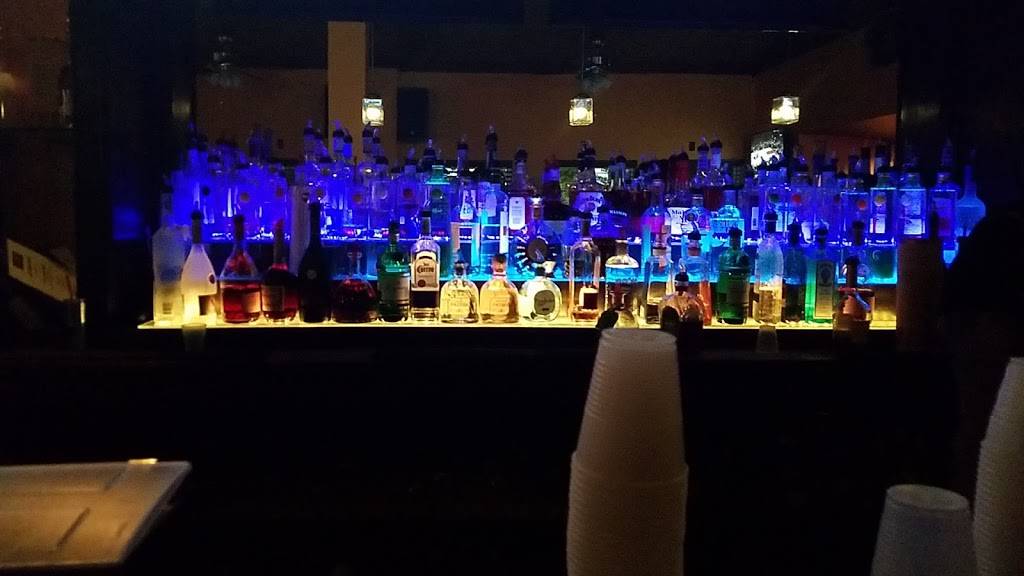 KickbacksCincy | night club | 8087 Vine St, Cincinnati, OH 45216, USA | 5138322365 OR +1 513-832-2365