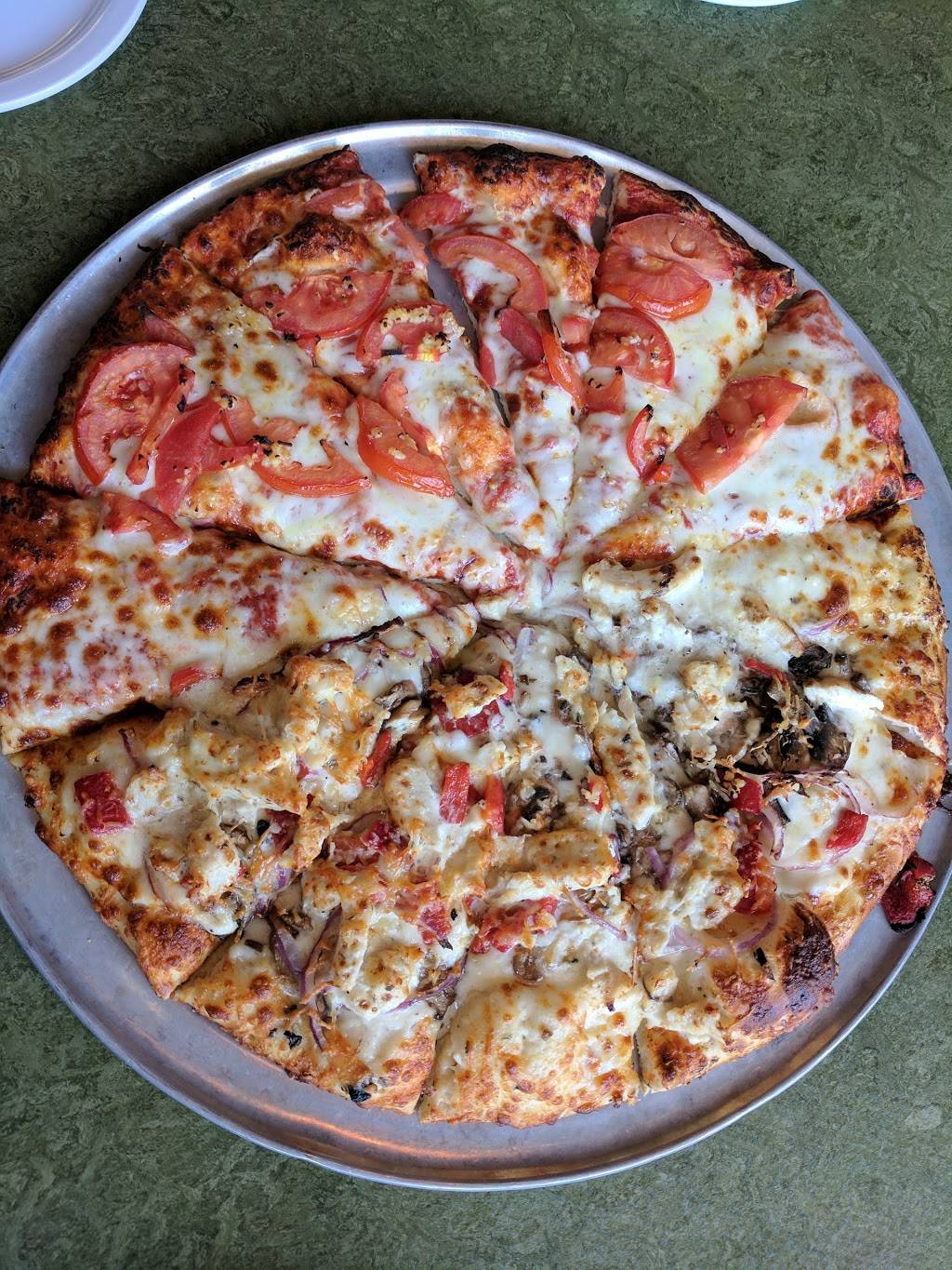 Toppers Pizza | restaurant | 18417 Soledad Canyon Rd, Santa Clarita, CA 91387, USA | 6612227888 OR +1 661-222-7888