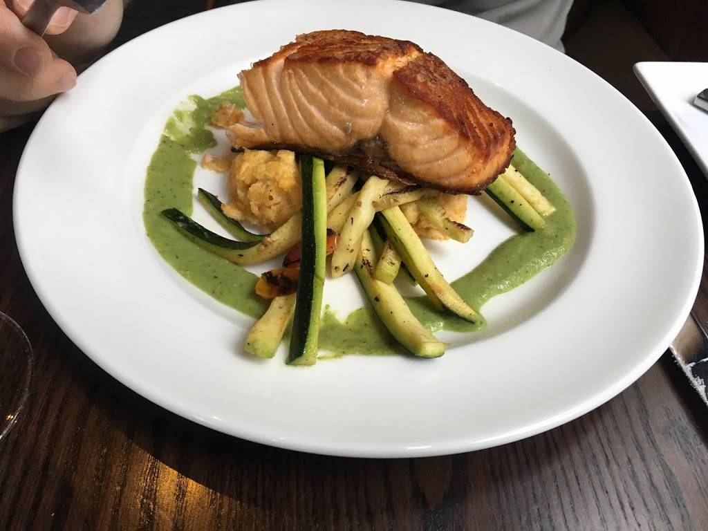 The Mountain Room | night club | Cedar 9006, Yosemite Lodge Dr, Yosemite Valley, CA 95389, USA | 2093721403 OR +1 209-372-1403