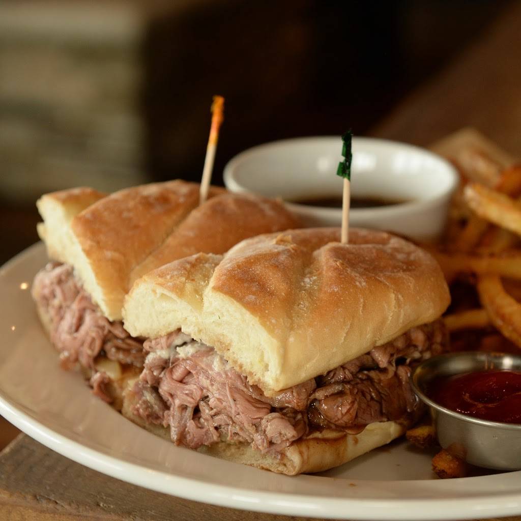 Burntwood Tavern | restaurant | 10035 Gulf Center Dr #F110, Fort Myers, FL 33913, USA | 2392884068 OR +1 239-288-4068