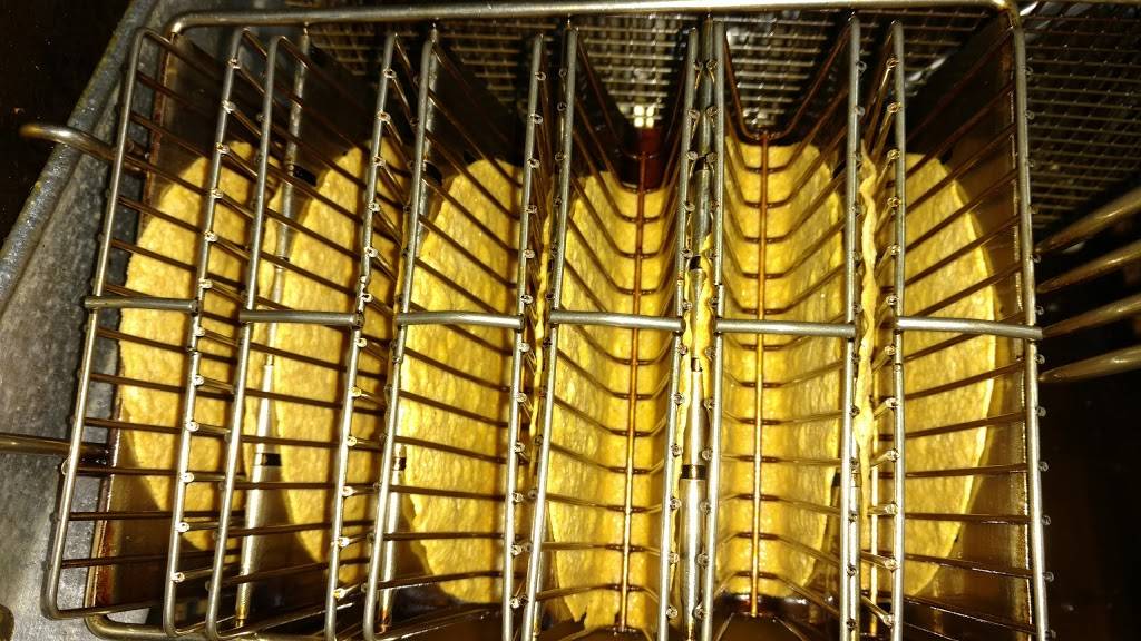 La Tropicana | restaurant | 434 Locust St, Lawrence, KS 66044, USA | 7857493550 OR +1 785-749-3550