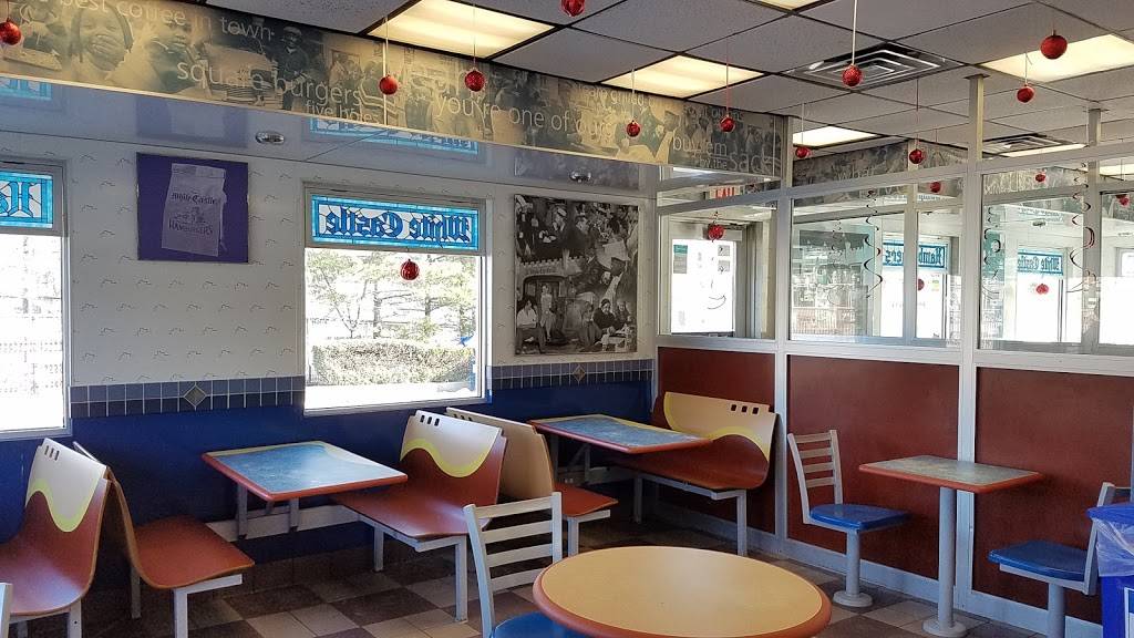 White Castle | restaurant | 2900 E Tremont Ave, Bronx, NY 10461, USA | 7187927659 OR +1 718-792-7659