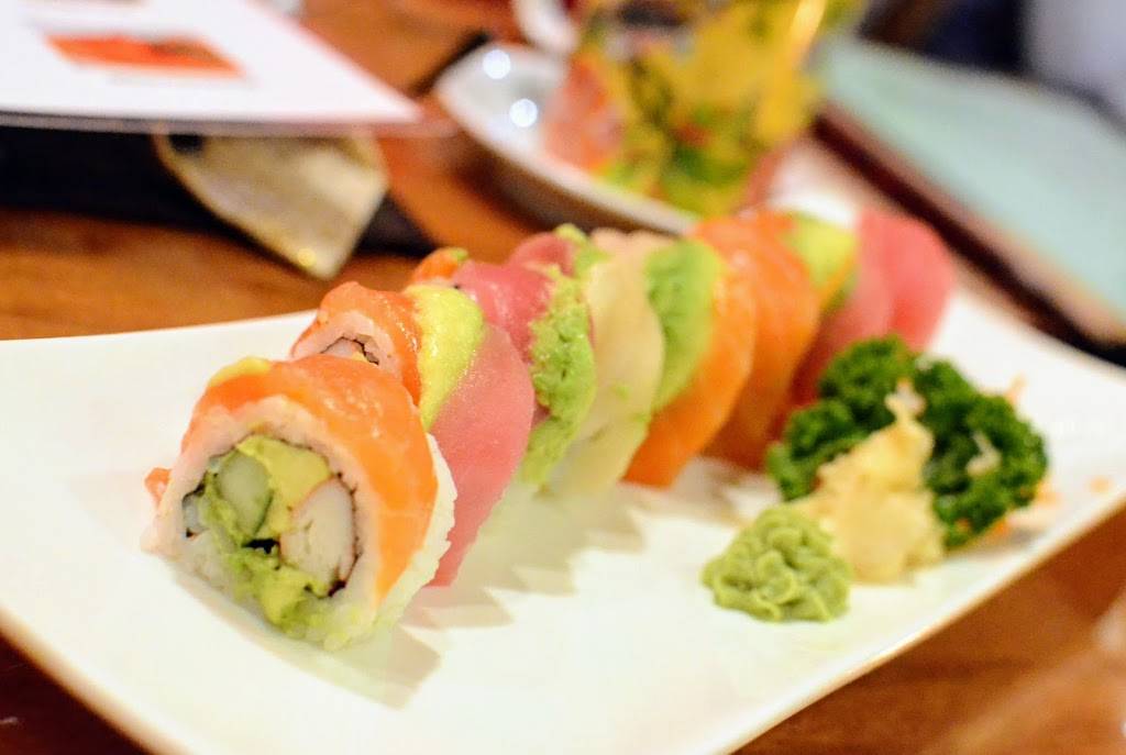 Tuptim Thai And Sushi Restaurant | restaurant | 5907 Roosevelt Blvd #700, Jacksonville, FL 32244, USA | 9046190406 OR +1 904-619-0406