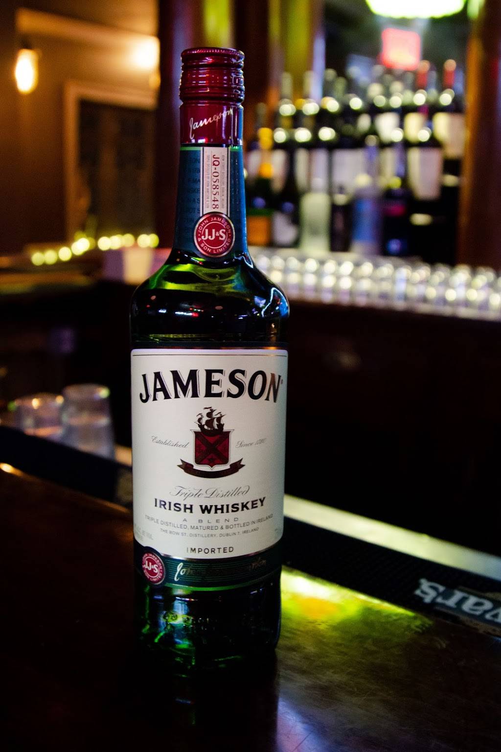 JJ BAR & BISTRO | restaurant | 154-17 Roosevelt Ave, Flushing, NY 11354, USA | 7189397252 OR +1 718-939-7252