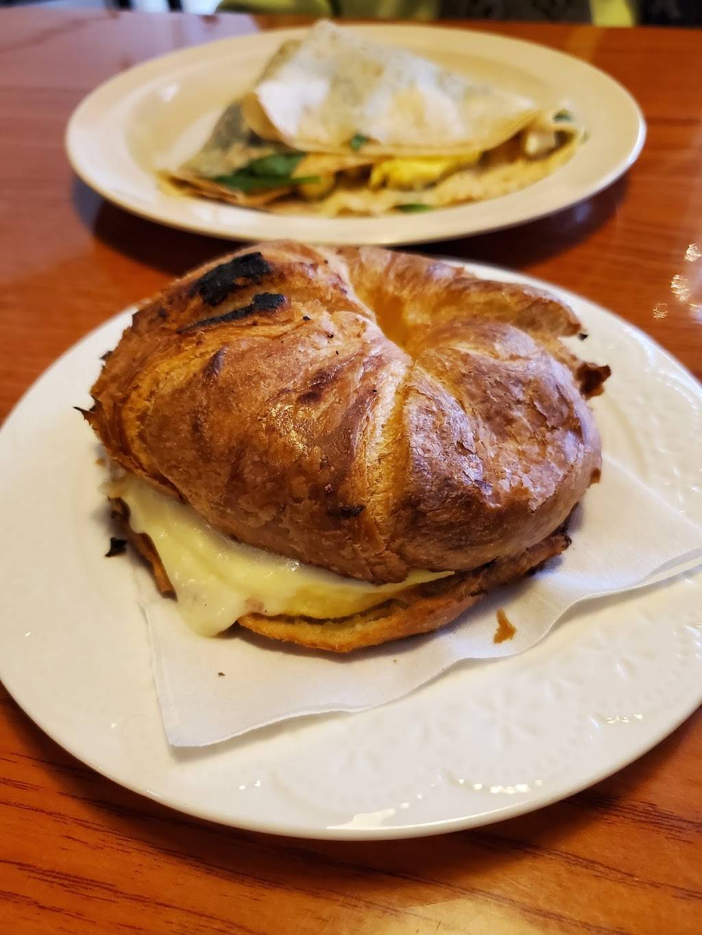 On What Grounds? | cafe | 103 N Main St b, Berlin, MD 21811, USA | 4435133198 OR +1 443-513-3198