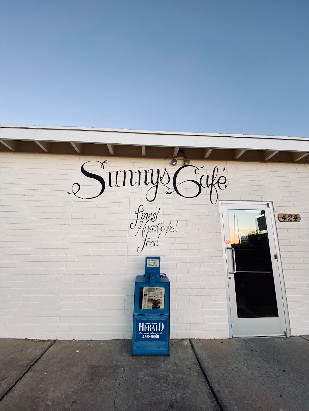 Sunny Ds Delight | cafe | 424 N Huachuca Blvd, Huachuca City, AZ 85616, USA | 5204561334 OR +1 520-456-1334