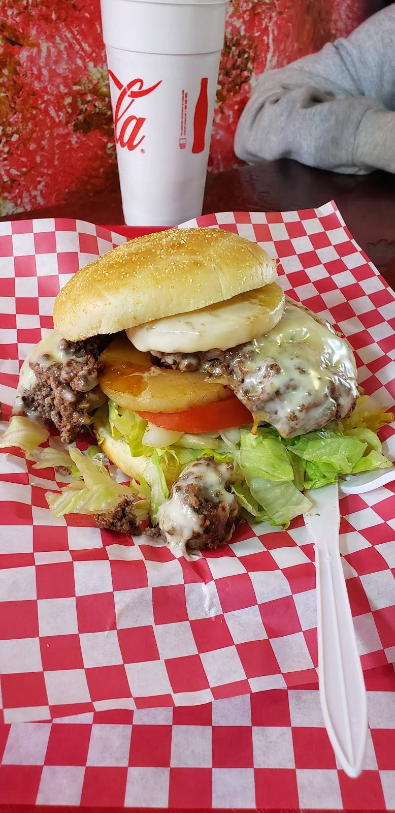 Philly and Burgers | restaurant | 5359 Mt View Rd, Antioch, TN 37013, USA | 6159428398 OR +1 615-942-8398