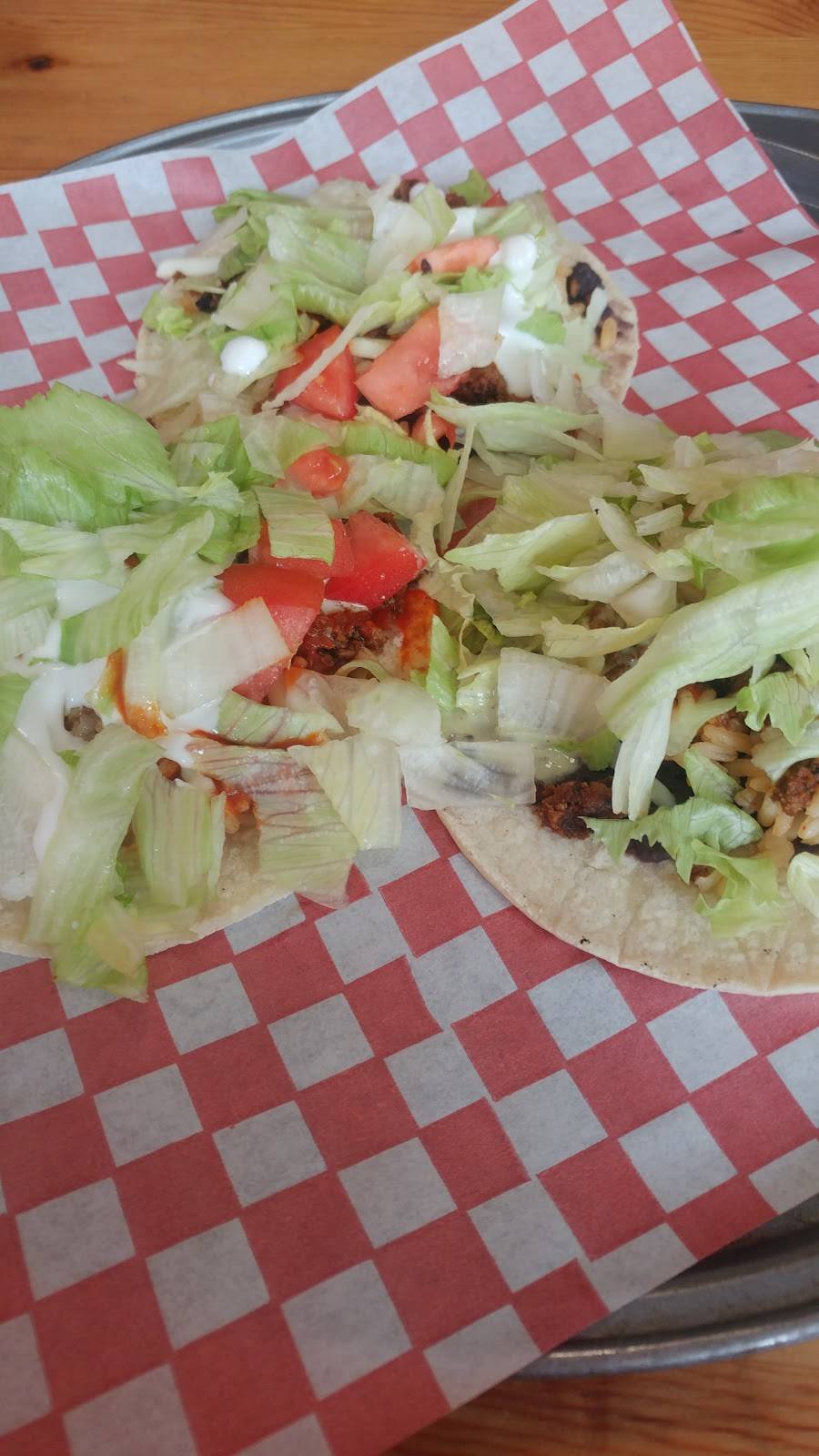 Viva Burritos | restaurant | 12 Centre St N, Oshawa, ON L1G 1A5, Canada | 9052408482 OR +1 905-240-8482