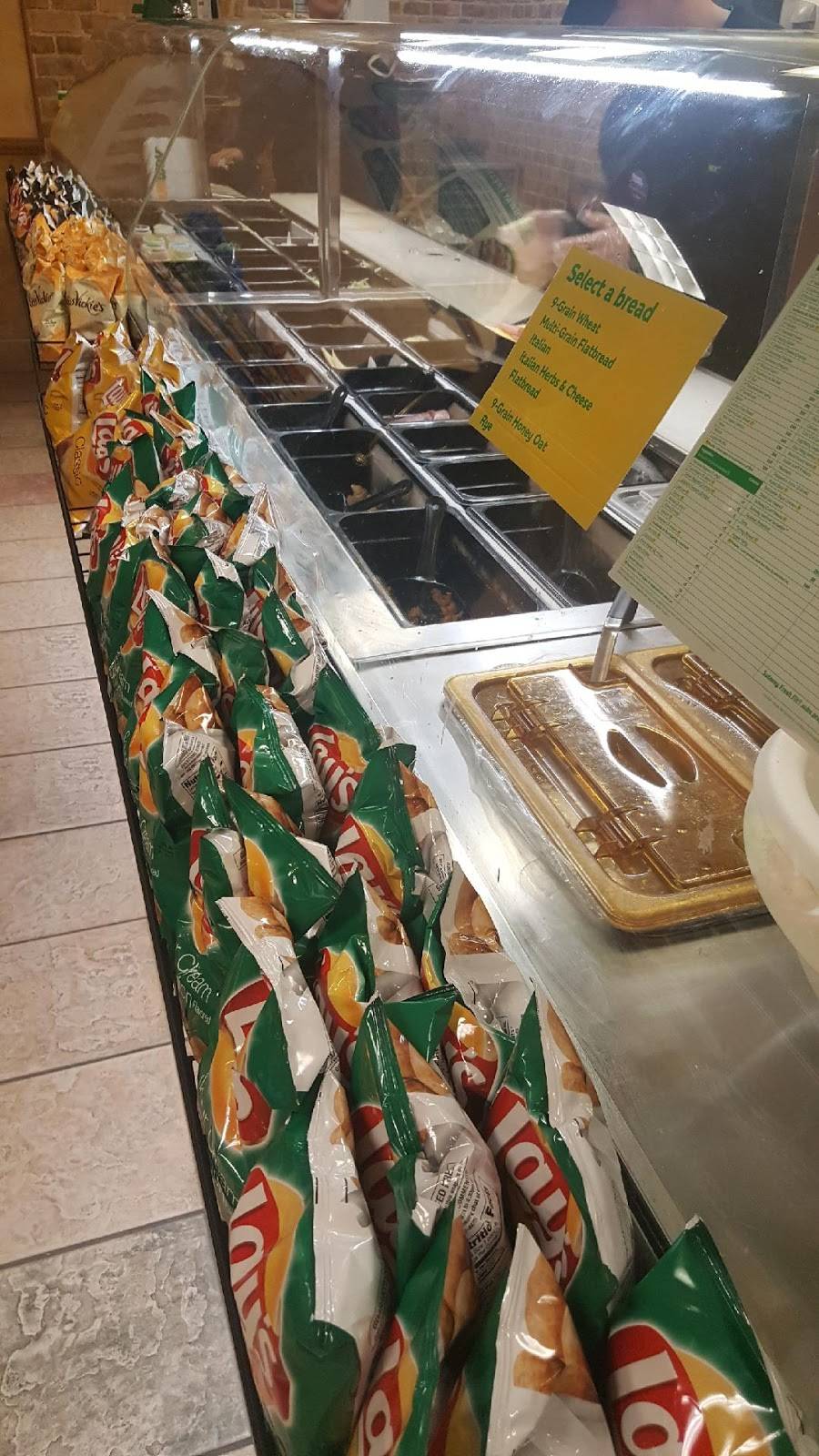 Subway | restaurant | 20430 W Catawba Ave, Cornelius, NC 28031, USA | 7048926728 OR +1 704-892-6728