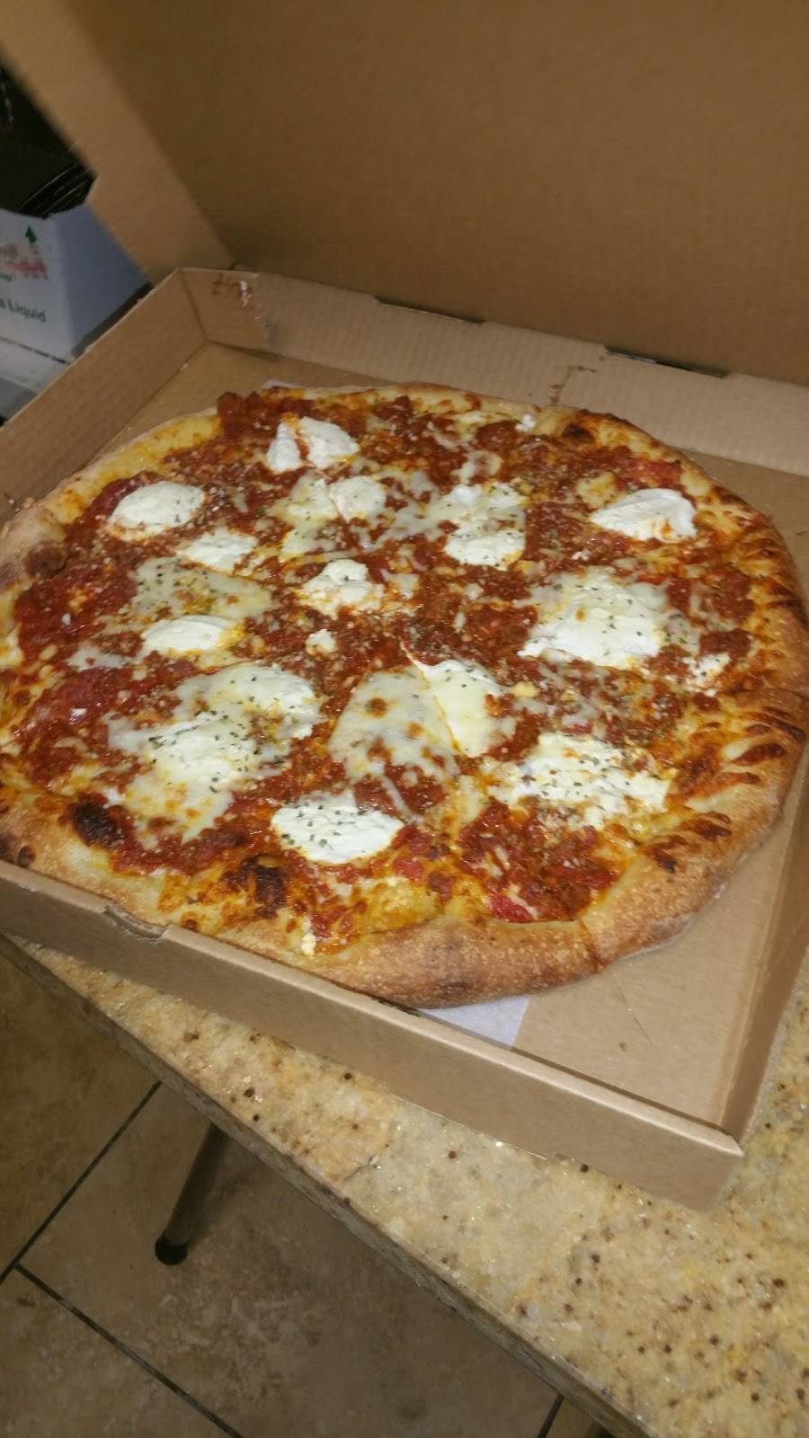 Apizza Center and Italian Restaurant | restaurant | 5408 26th St W, Bradenton, FL 34207, USA | 9412014954 OR +1 941-201-4954