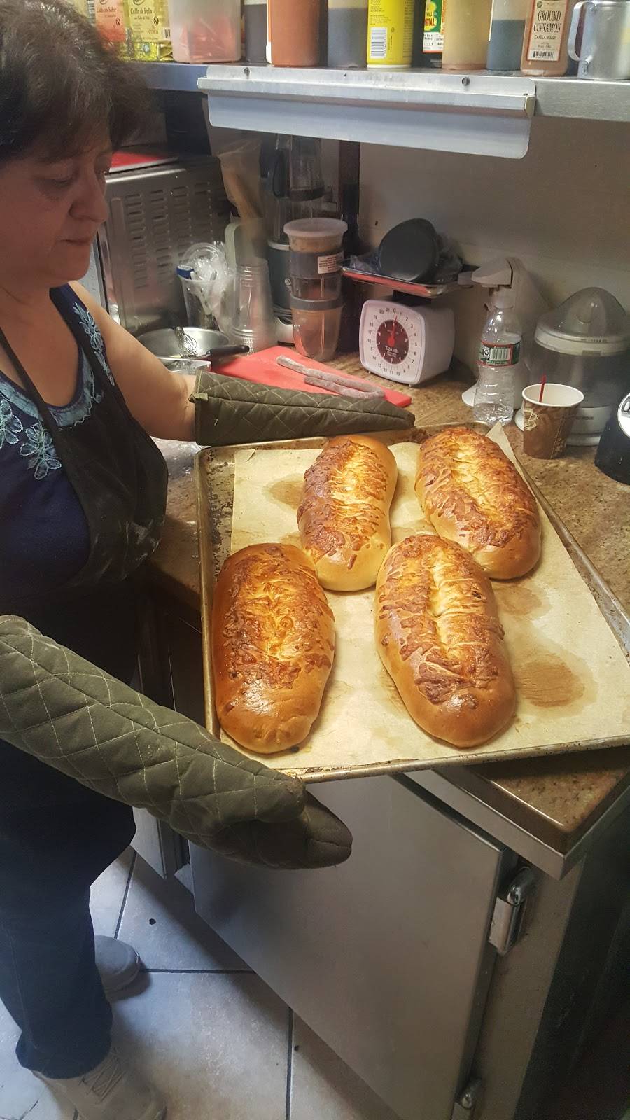 Bocaditos Colombianos | restaurant | 520 Market St, Newark, NJ 07105, USA | 9739019277 OR +1 973-901-9277