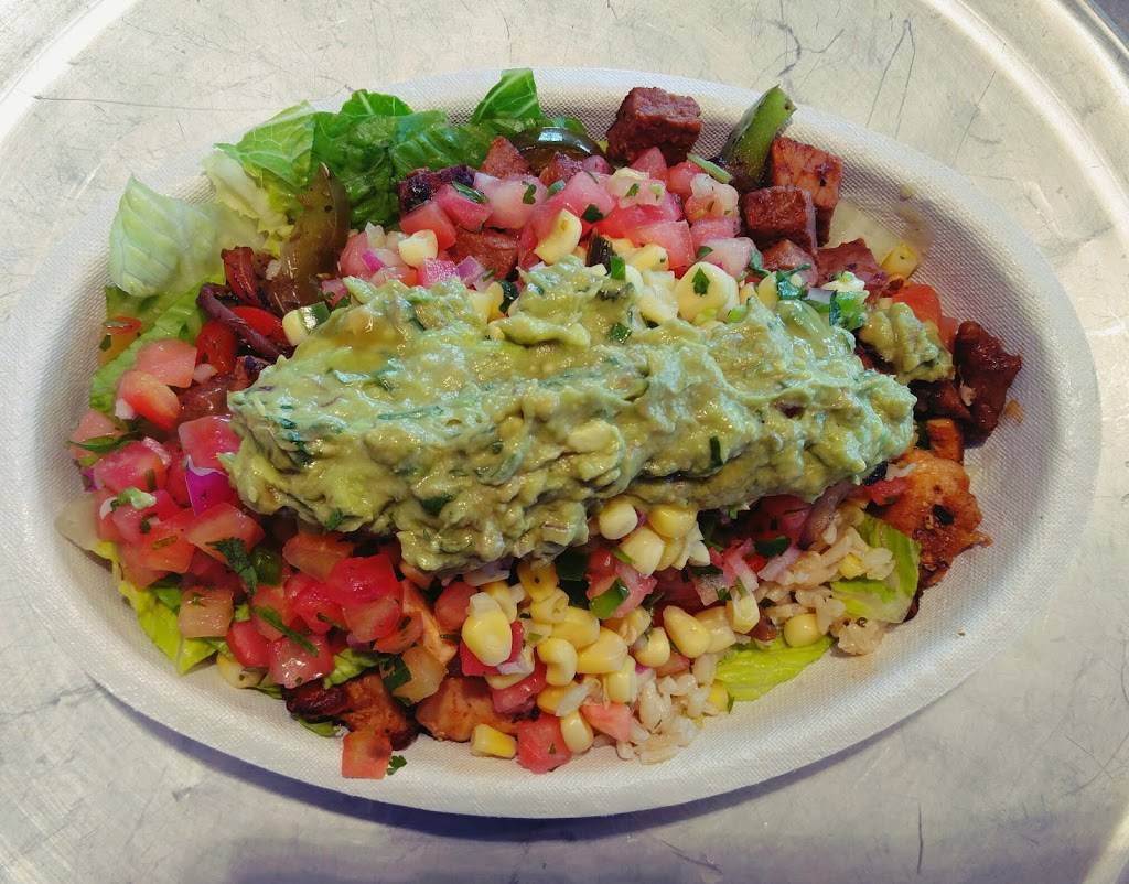 Chipotle Mexican Grill | restaurant | 327 E W Mitchell Hammock Rd #1021, Oviedo, FL 32765, USA | 4073657274 OR +1 407-365-7274