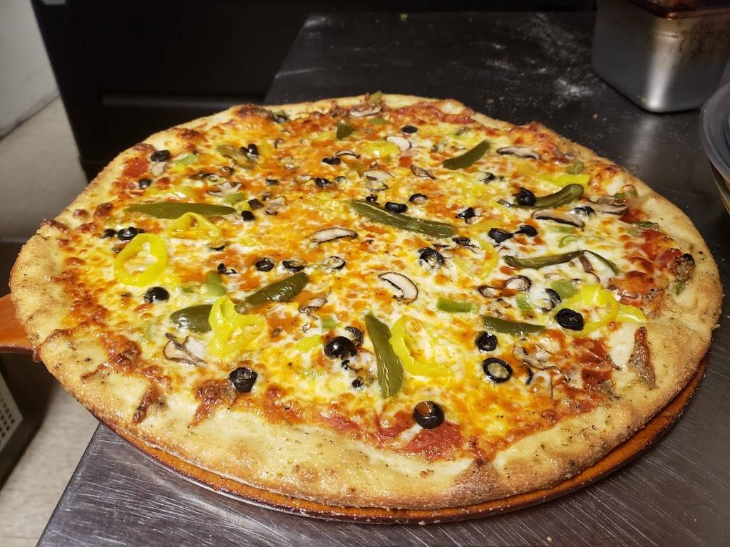 Celestial Pizza | restaurant | 1413 Webberville Rd, Austin, TX 78721, USA | 5127493313 OR +1 512-749-3313