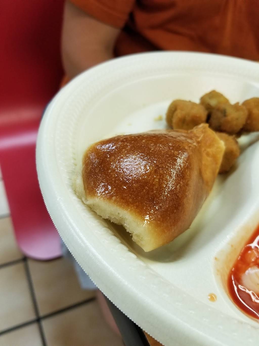 Bushs Chicken | restaurant | 1704 S Valley Mills Dr, Waco, TX 76711, USA | 2547543884 OR +1 254-754-3884