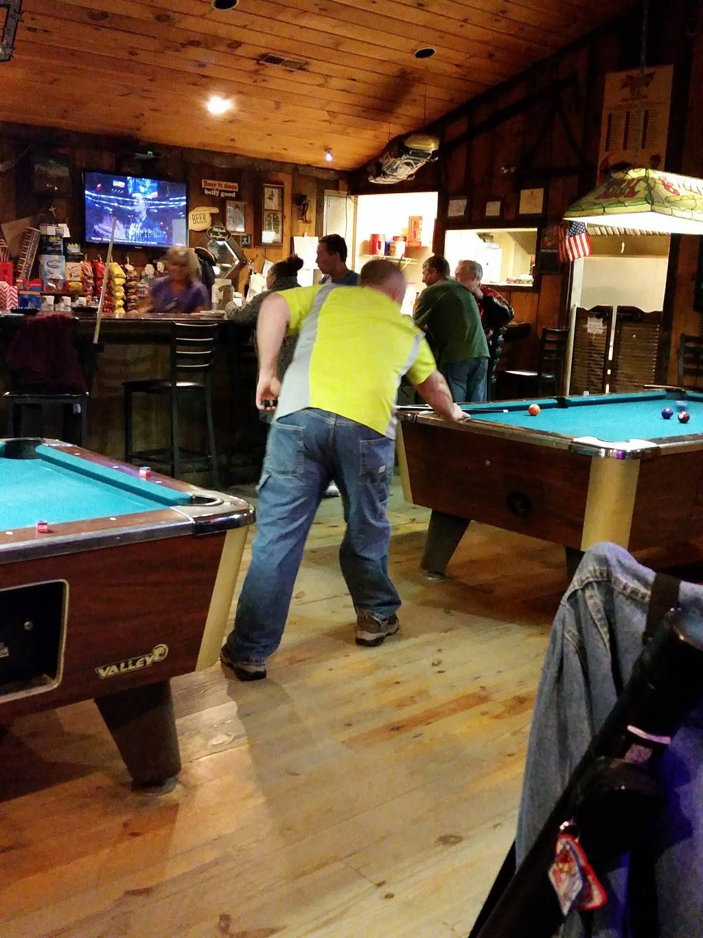 J&K State Line Bar And Grill | restaurant | 201 US-23, Weber City, VA 24290, USA | 2762259290 OR +1 276-225-9290