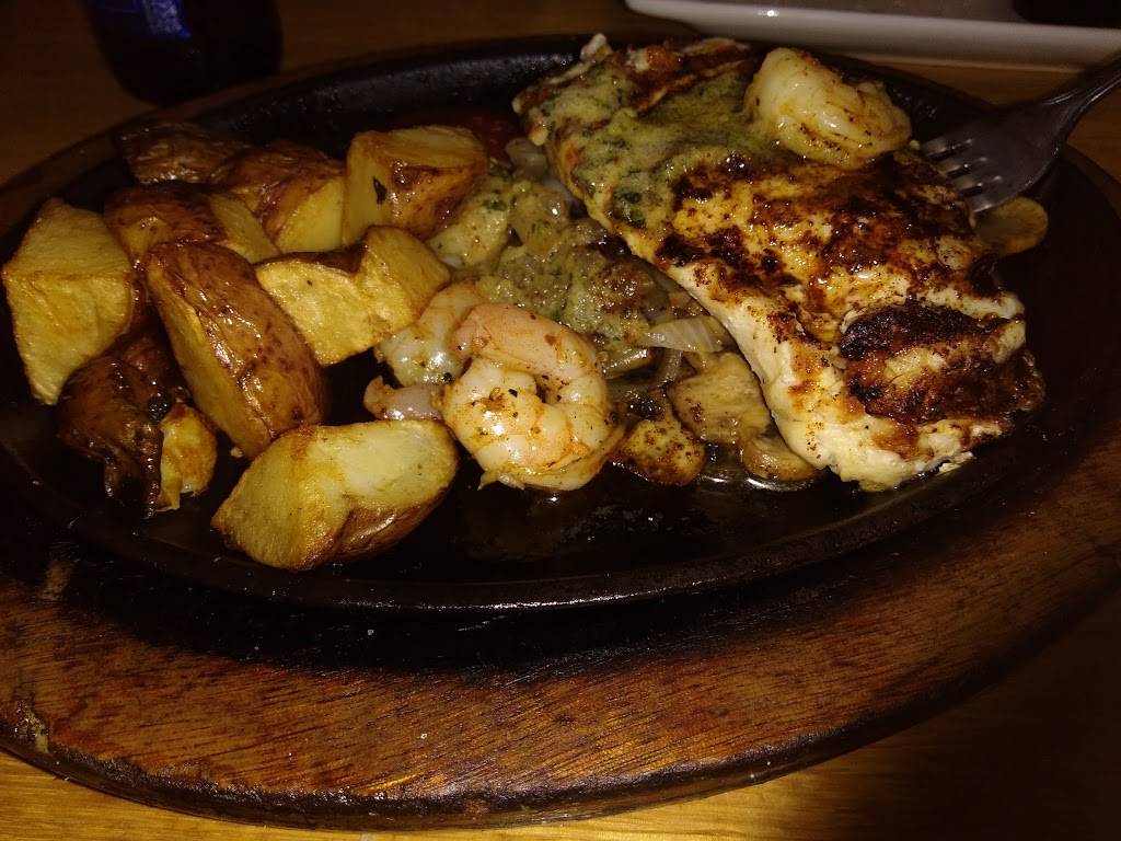 Applebees Grill + Bar | restaurant | 715 Memorial Blvd, Picayune, MS 39466, USA | 6012734755 OR +1 601-273-4755