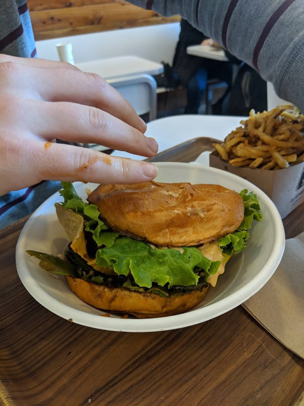 Larkburger Boulder | restaurant | 2525 Arapahoe Avenue unit H2B, Boulder, CO 80302, USA | 3034441487 OR +1 303-444-1487