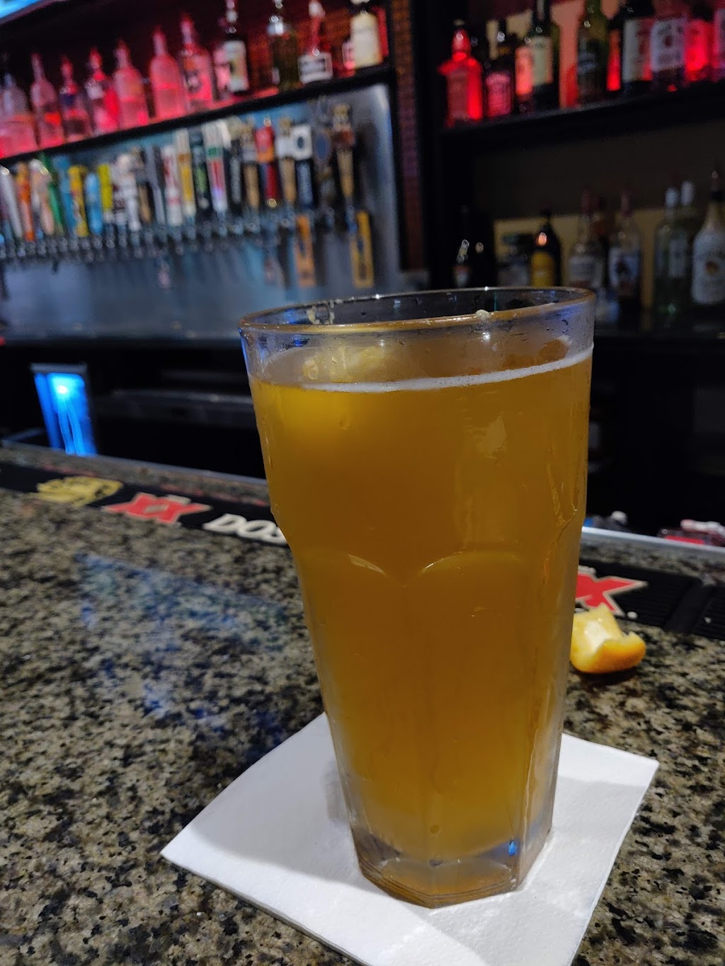 Bleachers Sports Bar Grill & Pizzeria | restaurant | 3757 Riverside Dr A, Chino, CA 91710, USA | 9094642078 OR +1 909-464-2078