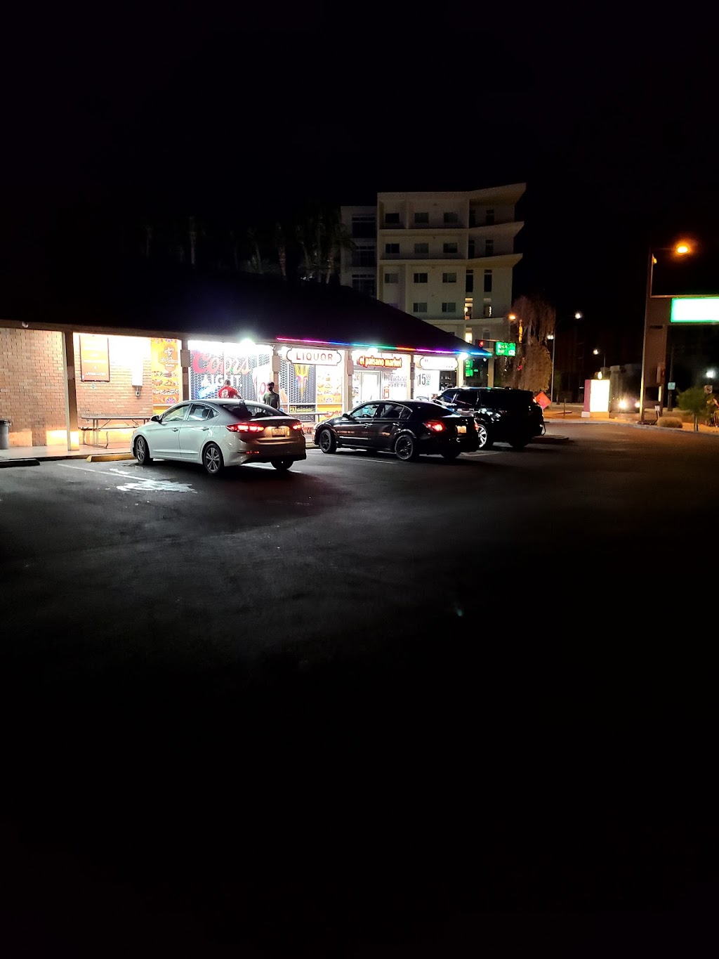 El Paisano Market | restaurant | 1035 E Lemon St, Tempe, AZ 85281, USA | 4805575000 OR +1 480-557-5000