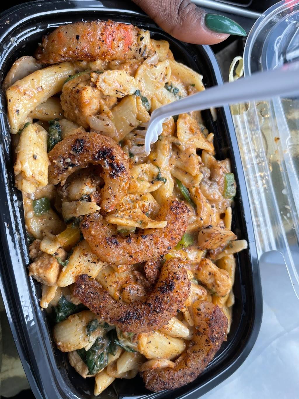 Soul Vegan | restaurant | 800 Forrest St NW, Atlanta, GA 30318, USA | 6784657576 OR +1 678-465-7576