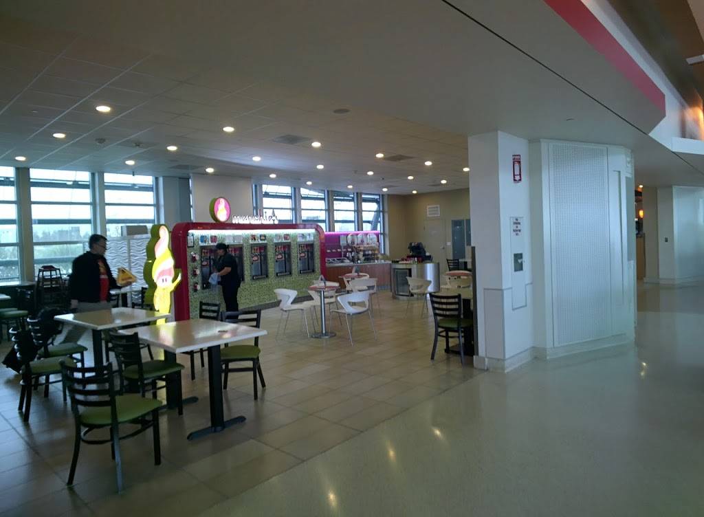 Menchies Frozen Yogurt | bakery | 1701 Airport Blvd, San Jose, CA 95110, USA | 8009201011 OR +1 800-920-1011