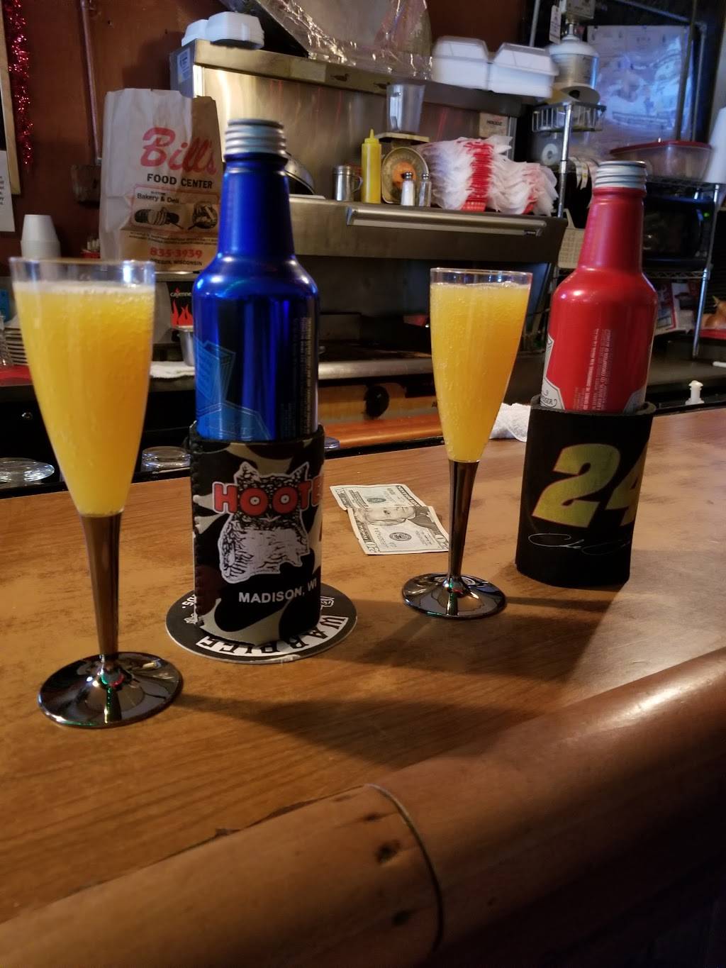 Caribou Tavern | restaurant | 703 E Johnson St, Madison, WI 53703, USA | 6082575993 OR +1 608-257-5993