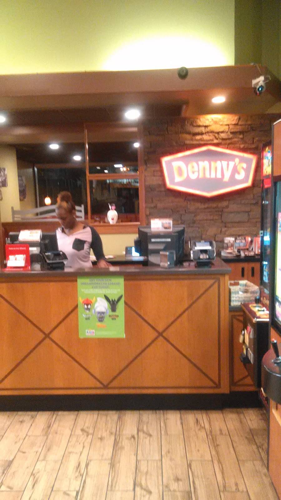 Dennys | restaurant | 2030 Market Center Blvd, Dallas, TX 75207, USA | 2147422135 OR +1 214-742-2135