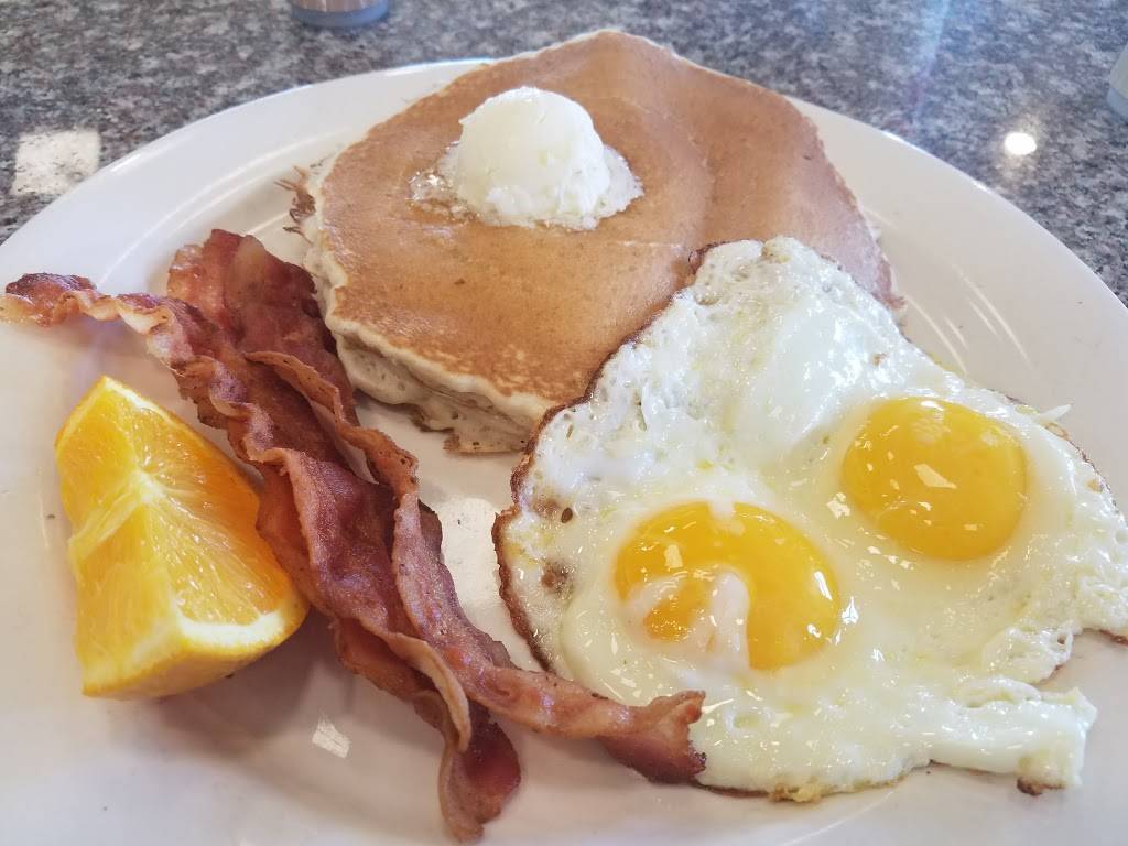 Bravo Burgers | restaurant | 1911 W Redlands Blvd, Redlands, CA 92373, USA | 9097986378 OR +1 909-798-6378