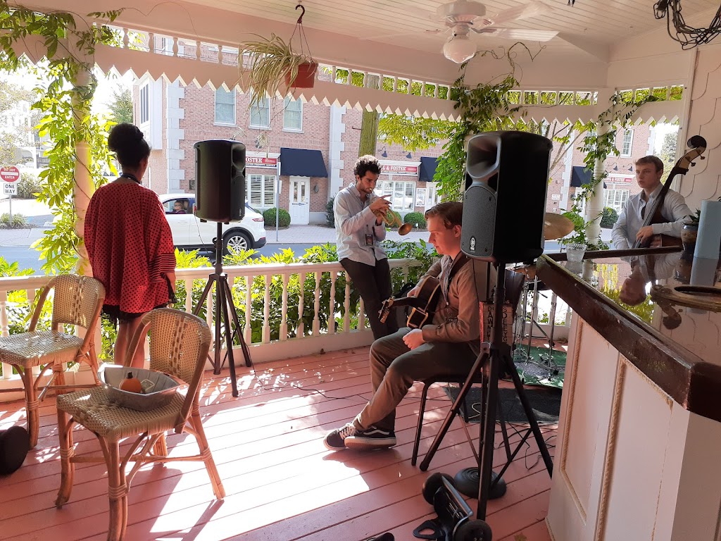 Bramble & Brine | restaurant | 315 Rehoboth Ave, Rehoboth Beach, DE 19971, USA | 3022277702 OR +1 302-227-7702