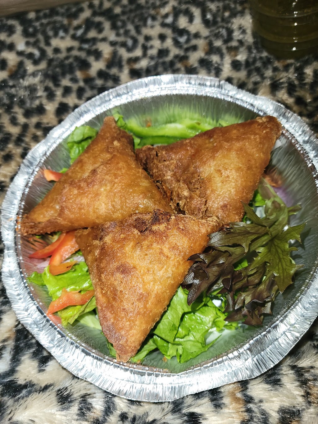 Cravingrill | restaurant | 863 N Main St, Fort Bragg, CA 95437, USA | 7079616123 OR +1 707-961-6123