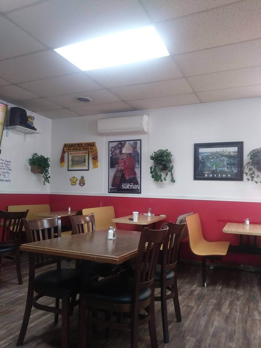 Sabor Latino Restaurant | restaurant | 126 Main St, Milford, MA 01757, USA | 5082444986 OR +1 508-244-4986