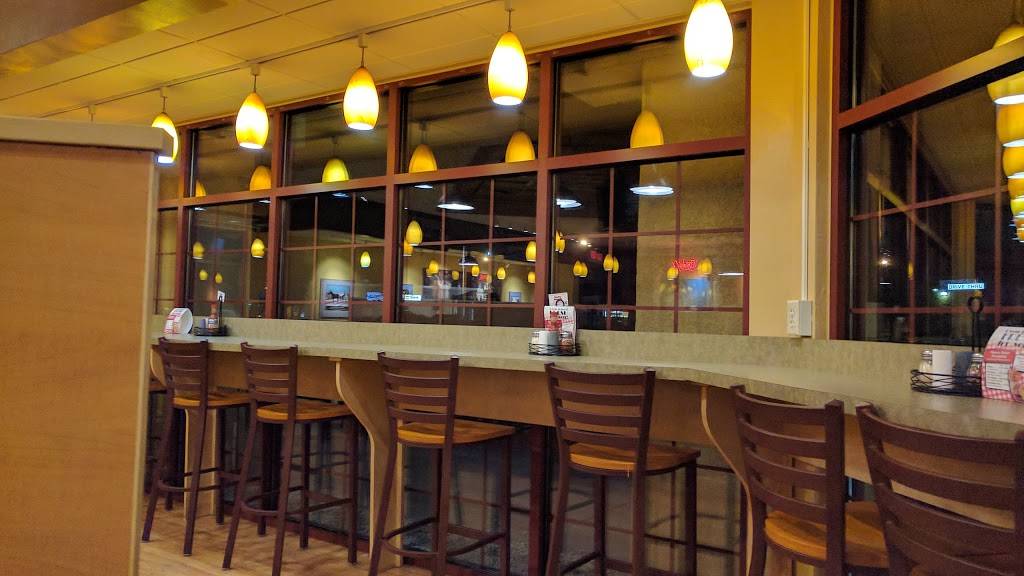 Rocky Rococo Pan Style Pizza | restaurant | 1239 Crossing Meadows Dr, Onalaska, WI 54650, USA | 6087830300 OR +1 608-783-0300