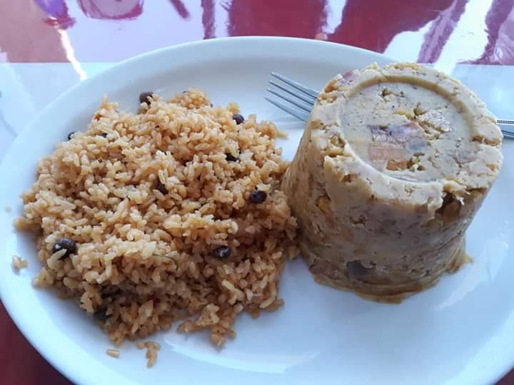 Yami’s Puerto Rican Cuisine | restaurant | 2234 Green Bay Rd, North Chicago, IL 60064, USA | 2242802241 OR +1 224-280-2241