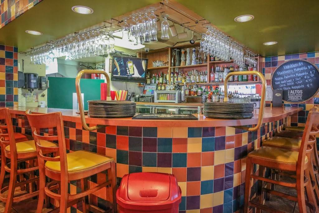 Mi Casa Seafood and Fine Mexican Cuisine | restaurant | 624 N Golden State Blvd, Turlock, CA 95380, USA | 2096329449 OR +1 209-632-9449