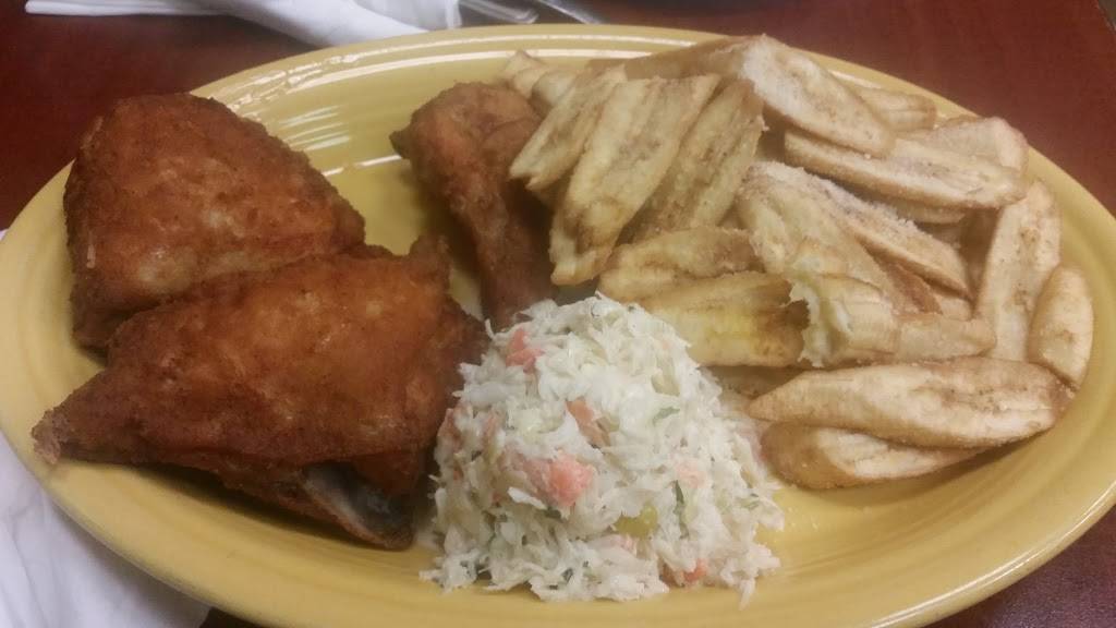 Pollo Royal | restaurant | 529 Broadway, Revere, MA 02151, USA | 7812846039 OR +1 781-284-6039