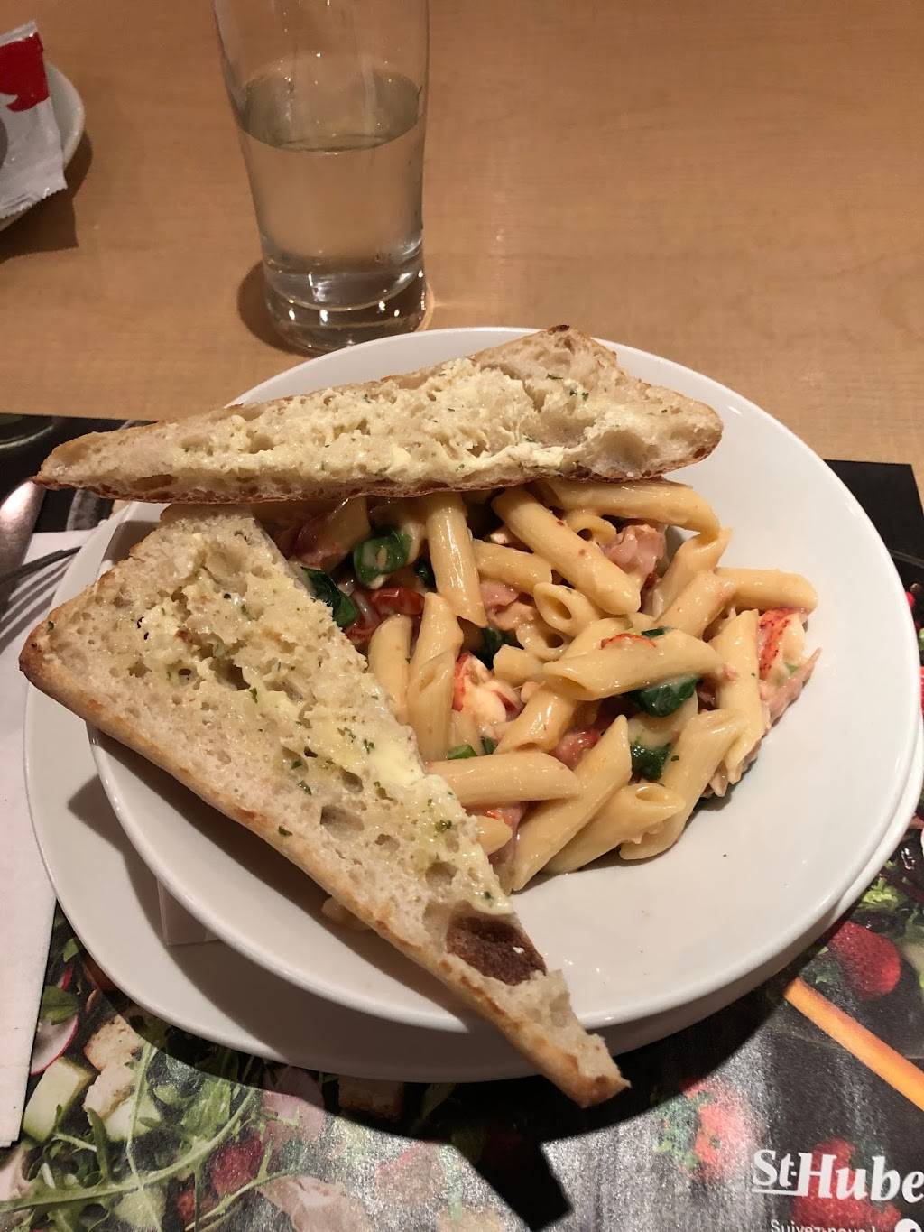 Rôtisserie St-Hubert | restaurant | 665 32e Avenue, Lachine, QC H8T 3G6, Canada | 5143855555 OR +1 514-385-5555