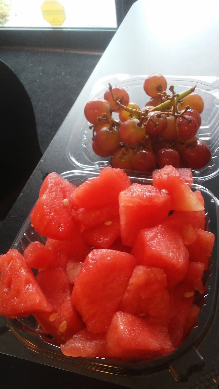 Deborahs Kitchen | restaurant | 2608 W Girard Ave, Philadelphia, PA 19130, USA | 2157633327 OR +1 215-763-3327