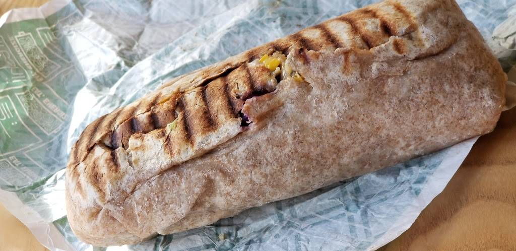 Freshii | restaurant | 1412 Main St #101, Dallas, TX 75202, USA | 2147486000 OR +1 214-748-6000