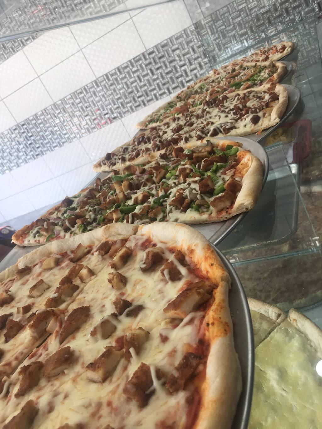 5 Star Pizza and Burgers | restaurant | 295 E Gun Hill Rd, Bronx, NY 10467, USA | 3478437342 OR +1 347-843-7342