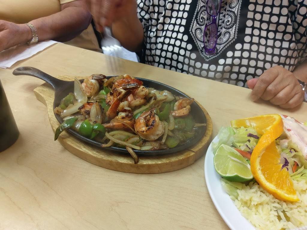 Pescaderia El Pescador | restaurant | 17245 Valley Blvd, La Puente, CA 91744, USA | 6269645224 OR +1 626-964-5224