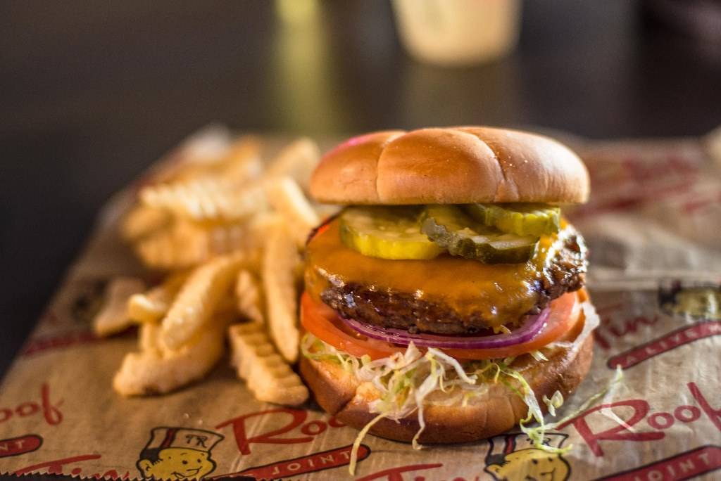 Tin Roof | restaurant | 8371 International Dr, Orlando, FL 32819, USA | 4072707926 OR +1 407-270-7926