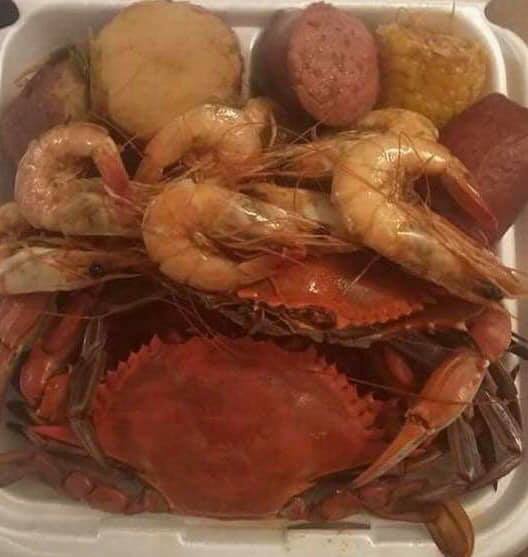 DKING | restaurant | 807 S Main St, St Martinville, LA 70582, USA | 3373802409 OR +1 337-380-2409