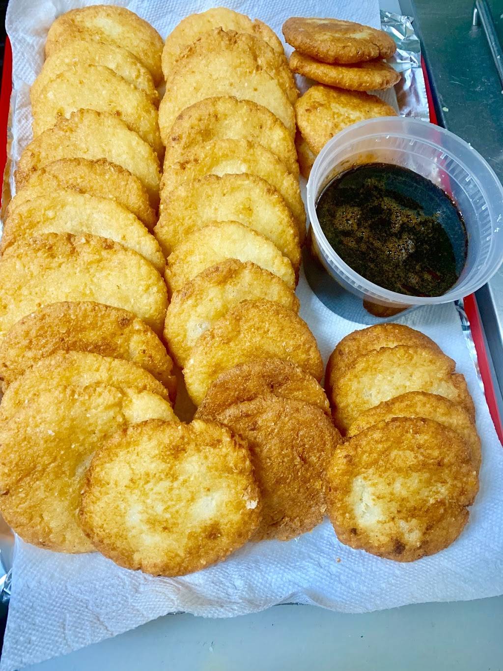 Flores Pupuseria | restaurant | 4125 E Belknap St #123, Haltom City, TX 76111, USA | 6823859499 OR +1 682-385-9499