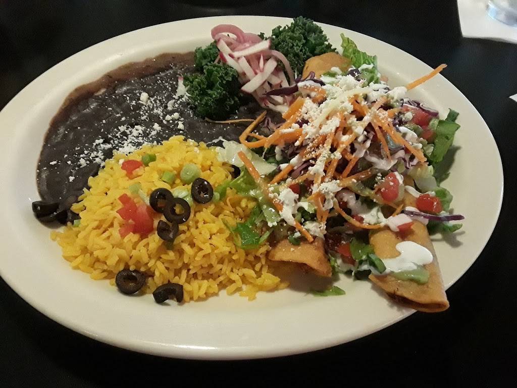 Iguana Mia of Fort Myers | restaurant | 4329 Cleveland Ave, Fort Myers, FL 33901, USA | 2399397130 OR +1 239-939-7130