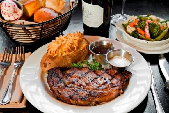 The Stockyards Steakhouse | restaurant | 5009 E Washington St #115, Phoenix, AZ 85034, USA | 6022737378 OR +1 602-273-7378