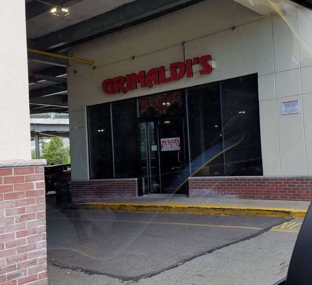 Grimaldis | restaurant | 242-02 61st Ave, Douglaston, NY 11362, USA | 7188192133 OR +1 718-819-2133