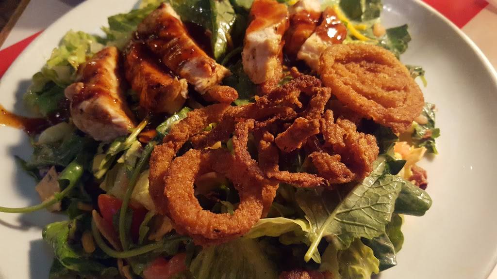 TGI Fridays | restaurant | 4638 S 76th St, Greenfield, WI 53220, USA | 4142817896 OR +1 414-281-7896