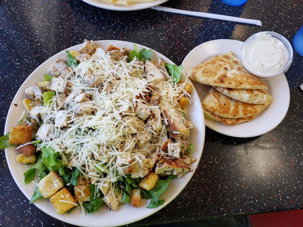 Nicky Ds Coney Island | restaurant | 32657 Woodward Ave, Royal Oak, MI 48073, USA | 2485491488 OR +1 248-549-1488