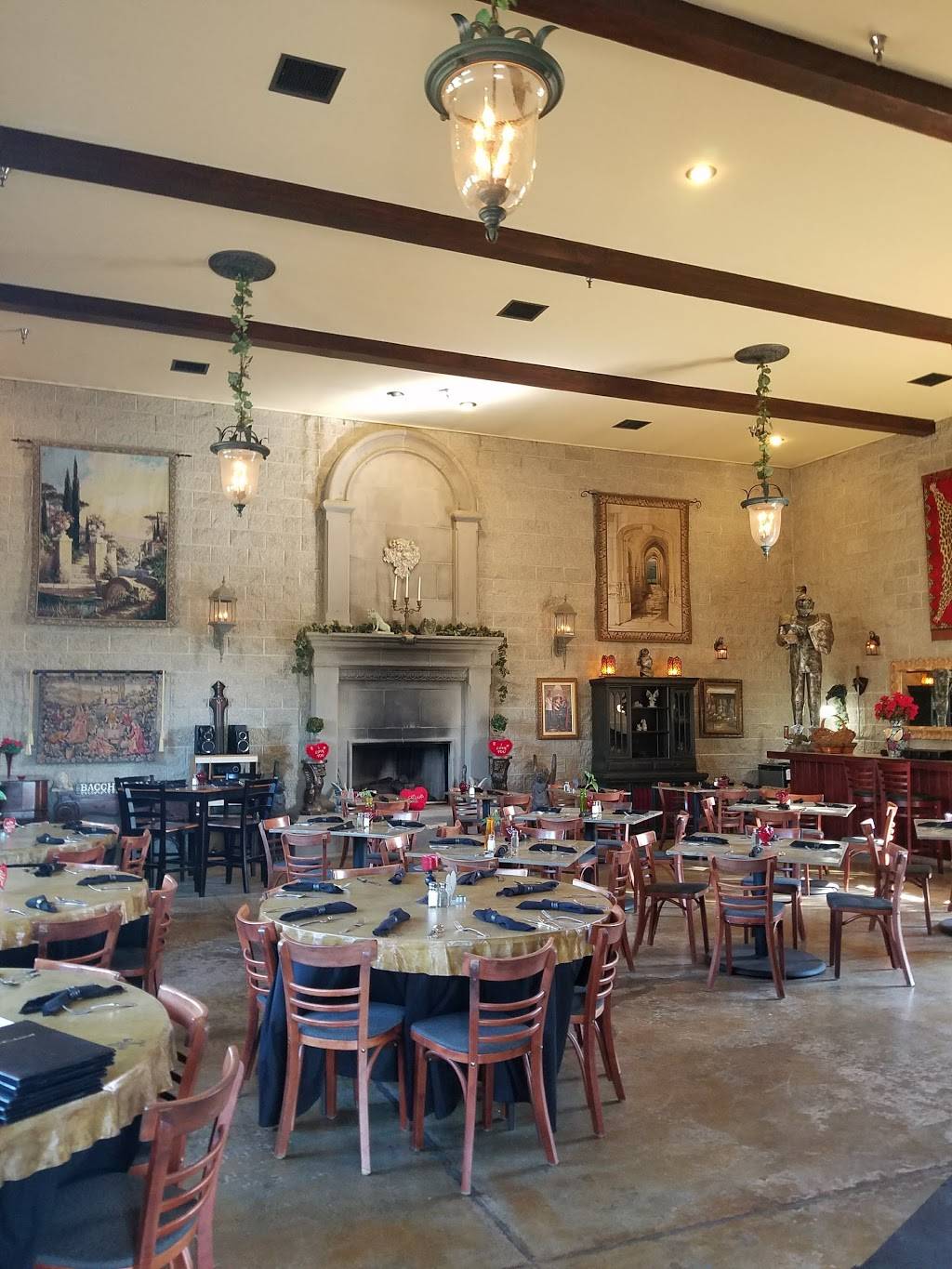 Carols Restaurant | restaurant | 33440 La Serena Way, Temecula, CA 92591, USA | 9516769463 OR +1 951-676-9463