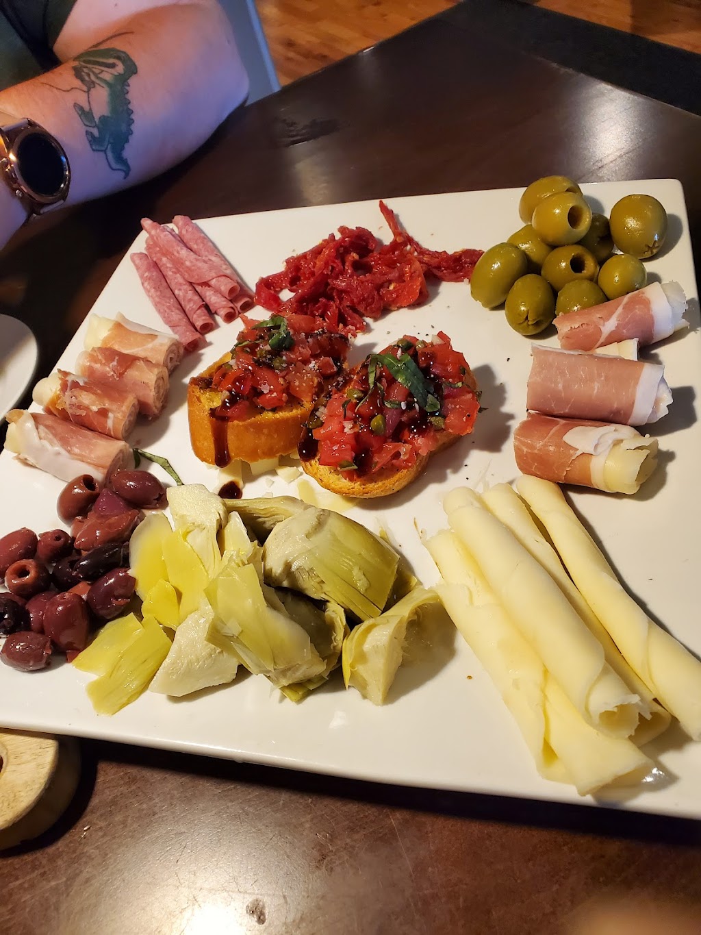 Sabatinos Italian Ristorante | restaurant | 617 Main St #1, Rapid City, SD 57701, USA | 6053421502 OR +1 605-342-1502